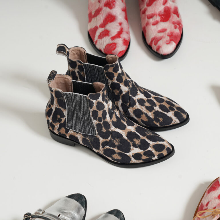 Chelsea Boot ~ Leopard