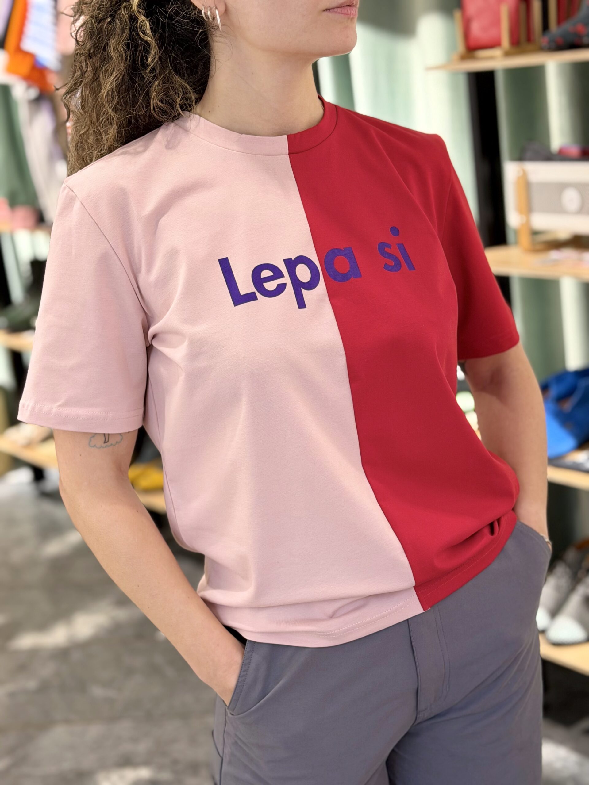 Lepa si T-Shirt ~ Pink Red