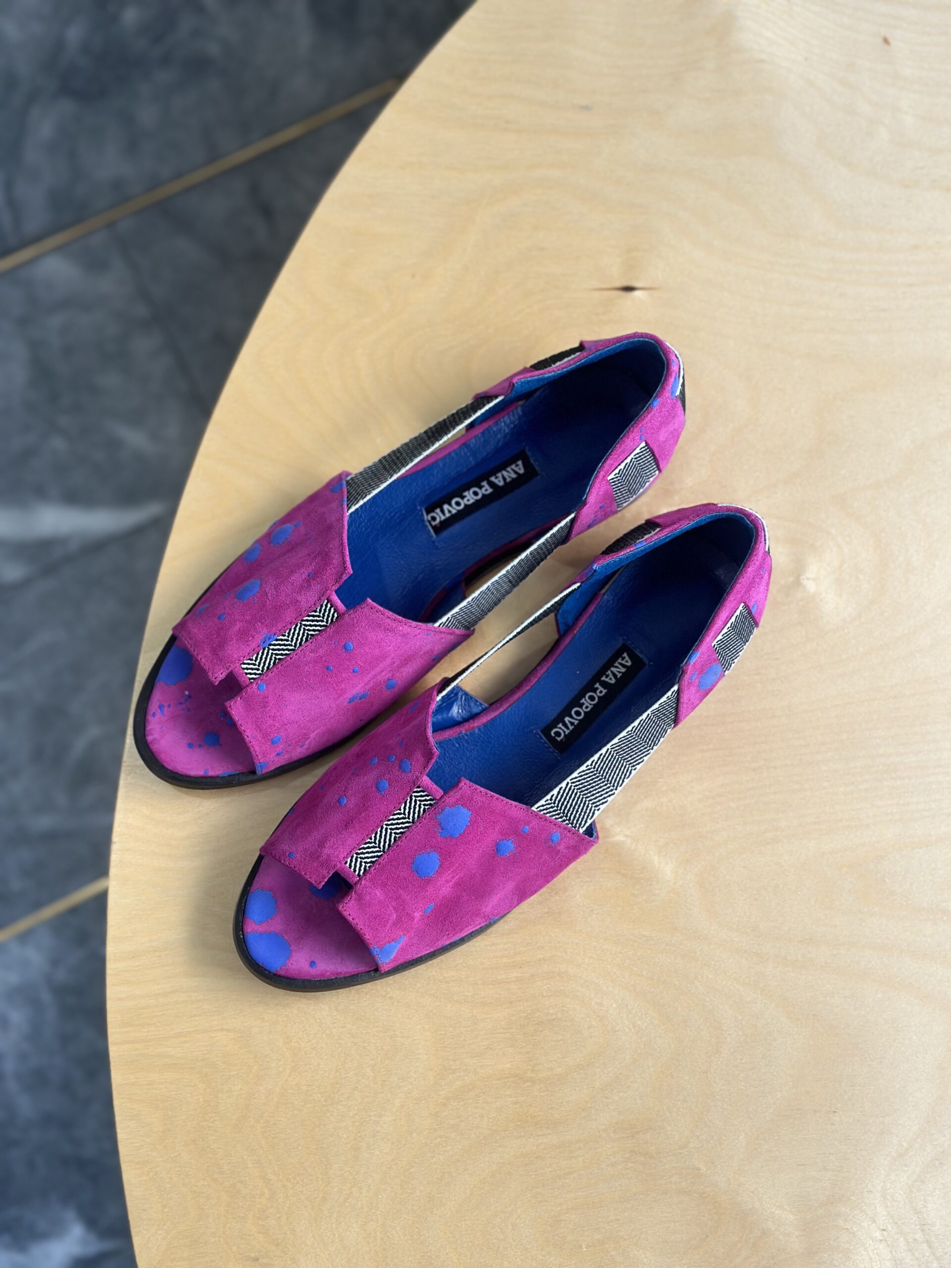 Airy ~ Hot Pink Blue Splash